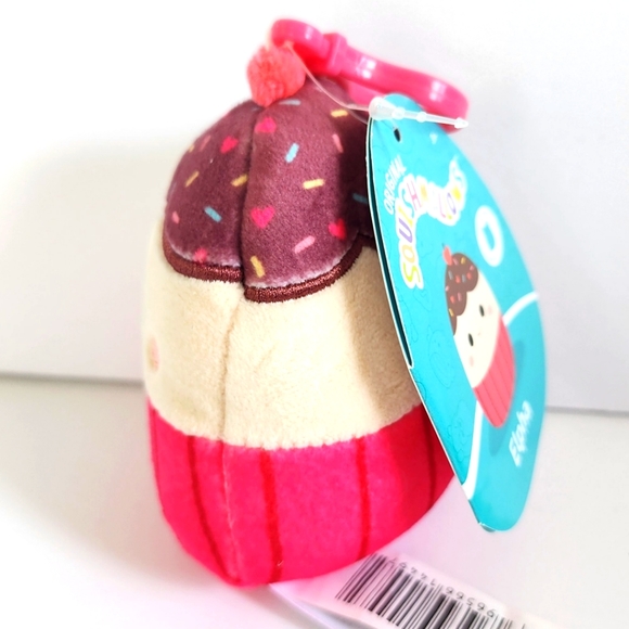 ELPHA 🧁 FTM Chocolate Cupcake Original Squishmallow ☆》NWT《☆ - Picture 2 of 8